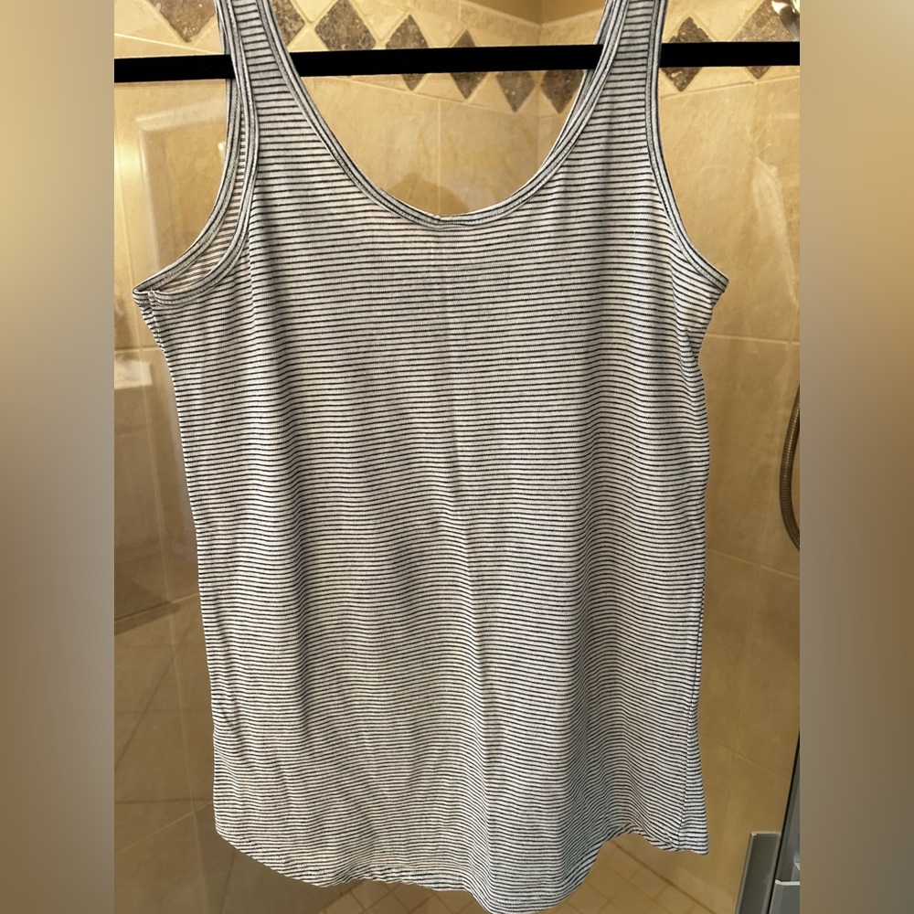 Minnesota Tank Top - Picture 2 of 3